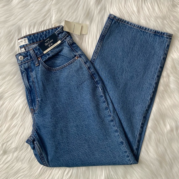 curve love high rise loose jean - Picture 7 of 10